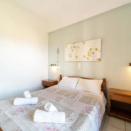 Arianna 10 パレオカストリッツア